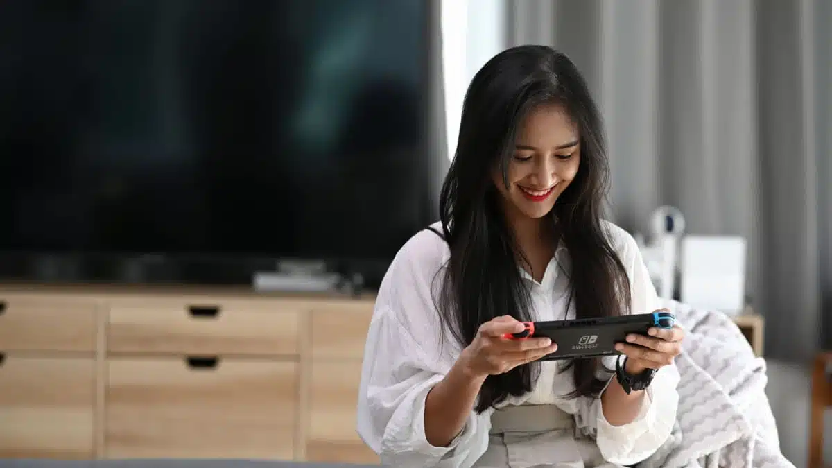 How To Make Money Playing Video Games (16 Easy Ways) | Wealth of Geeks
