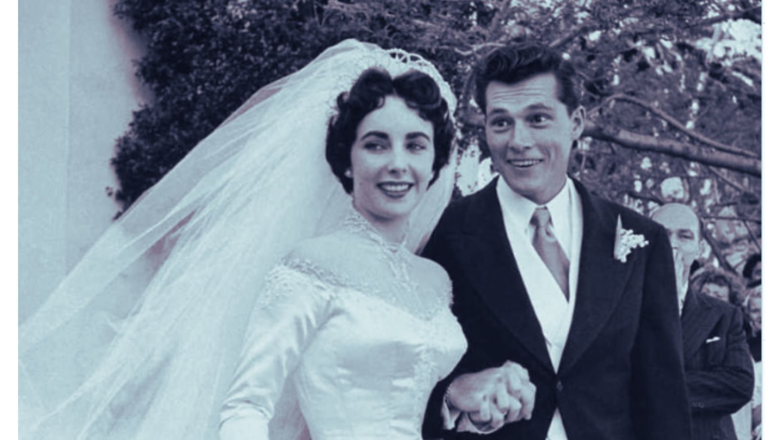 8 Proofs That Hollywood Marriages Rarely Last — Even for Newlyweds