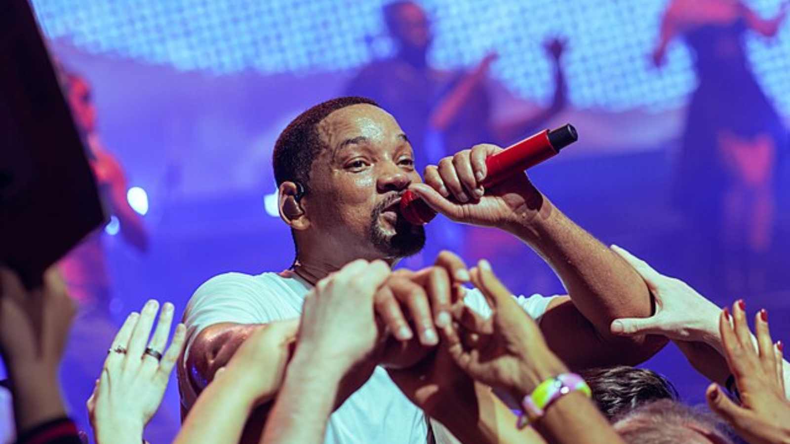 10 Greatest TV Theme Songs of All Time