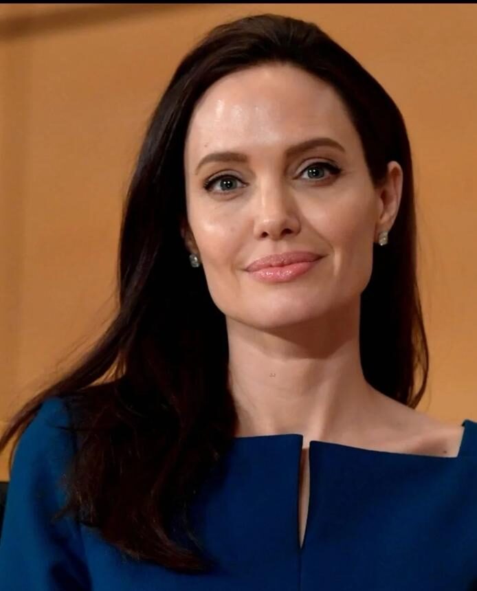 Is The Jolie Effect Actually Leading More Women To Undergo Surgeries They Might Not Even Need