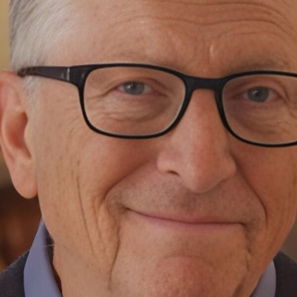 9 Habits That Keep Bill Gates Grounded Despite His Wealth