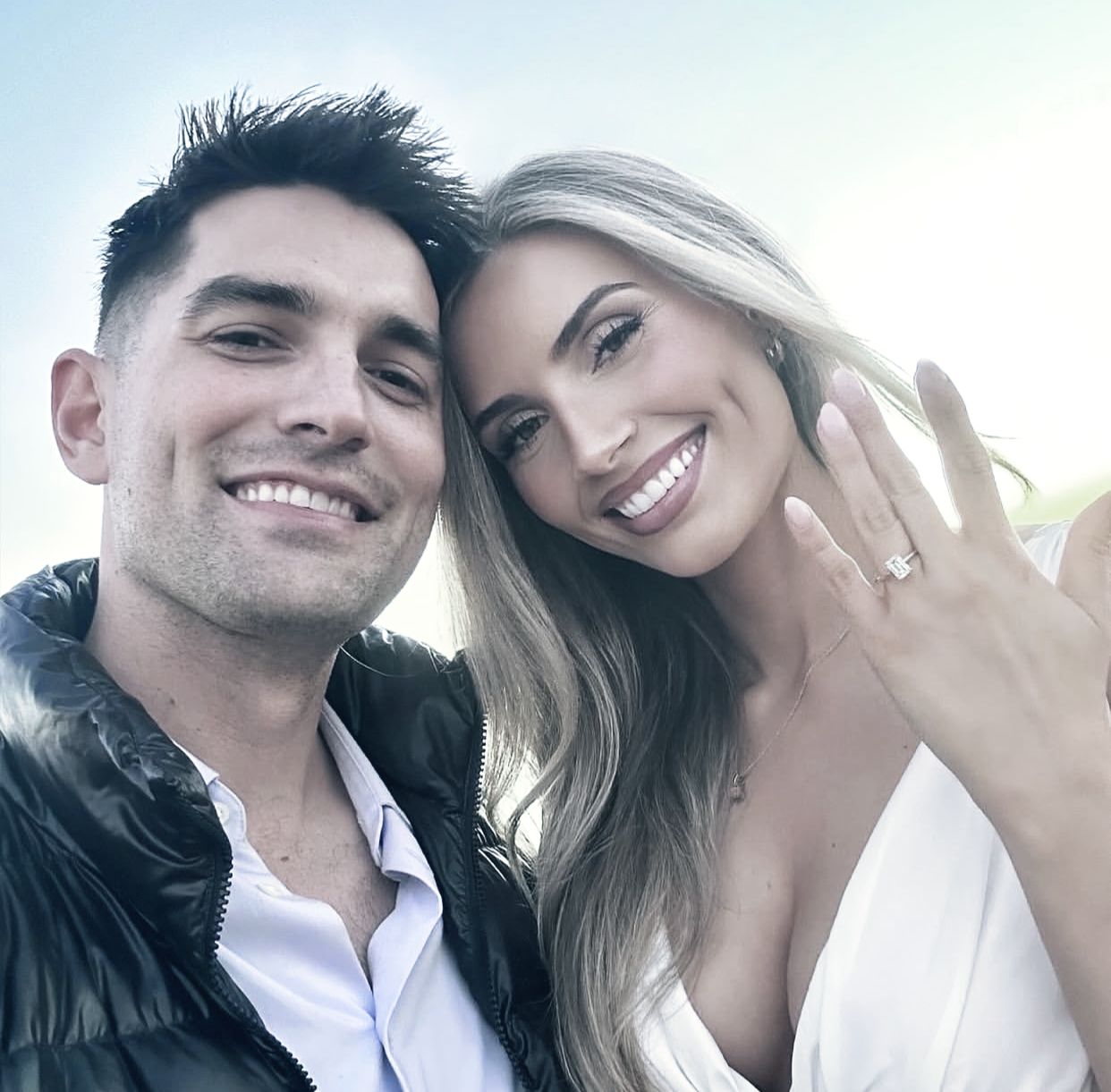 How would you like to propose or be proposed to?? Take inspiration from these 8 Romantic Celebrity Engagements Proposals.