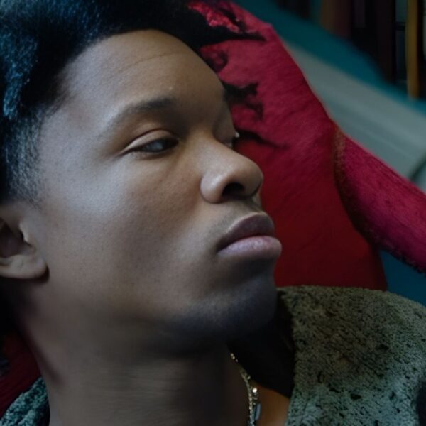 Singer D4vd Identified as Target in Teen’s Death Investigation — Legal Battle May Loom