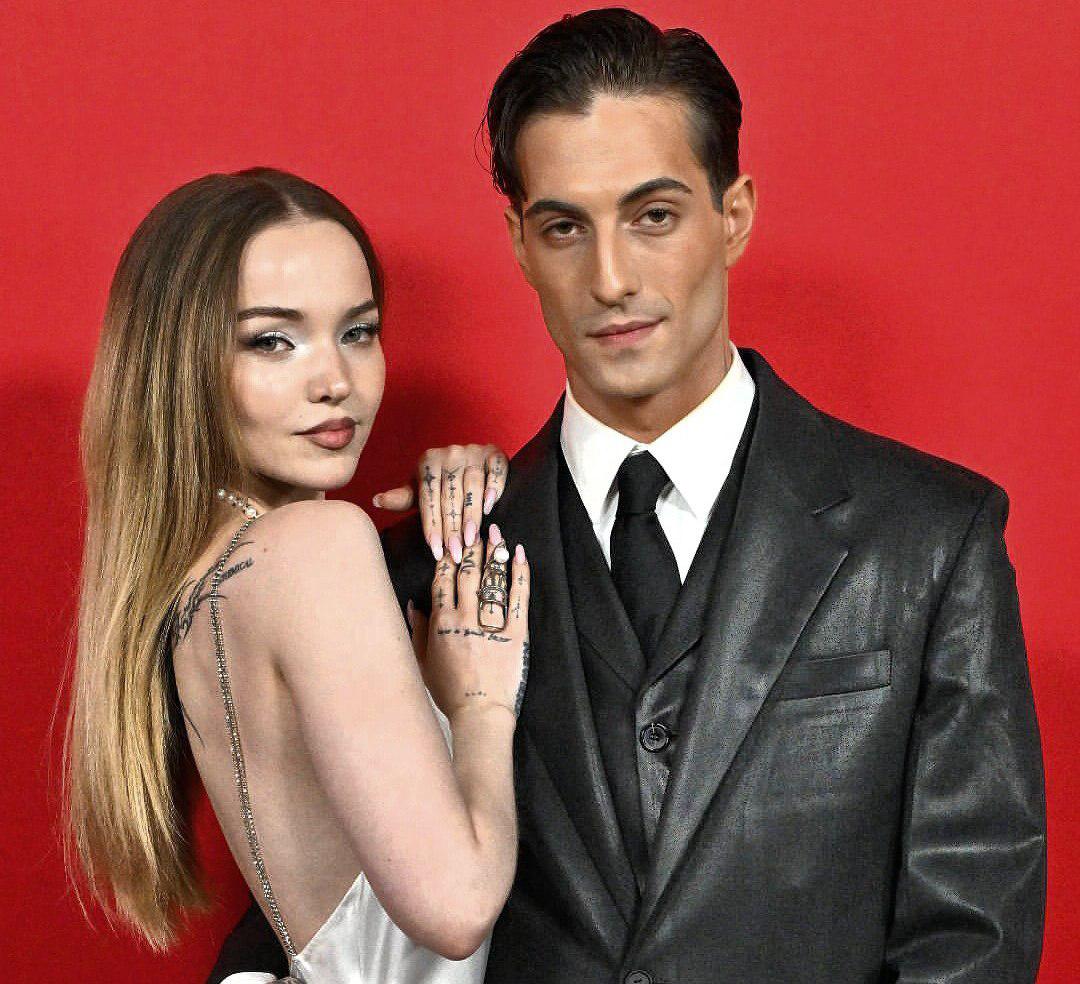 How would you like to propose or be proposed to?? Take inspiration from these 8 Romantic Celebrity Engagements Proposals.