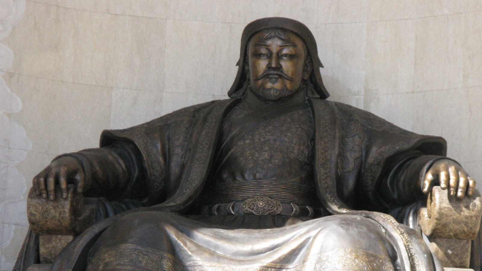 10 Historical Deaths You’ve Been Told Wrong About