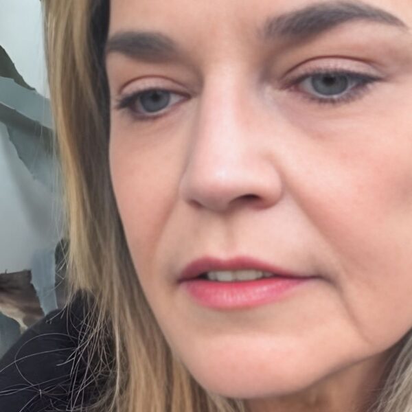 “You Are Not Lost or Alone”: Savannah Guthrie’s Plea for Missing Mother Raises Questions Online