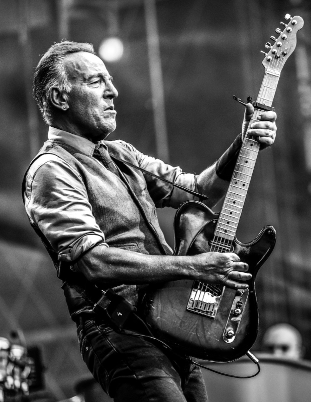 ‘Streets of Minneapolis’: Bruce Springsteen’s Anti-ICE Song Debuts at No. 1 Despite Limited Release