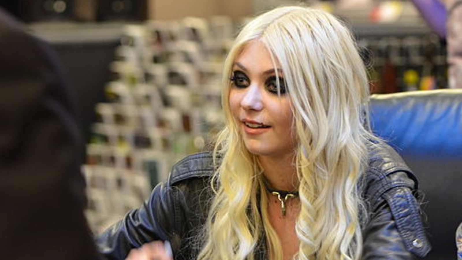 9 Celebrities Who Had a Goth Phase