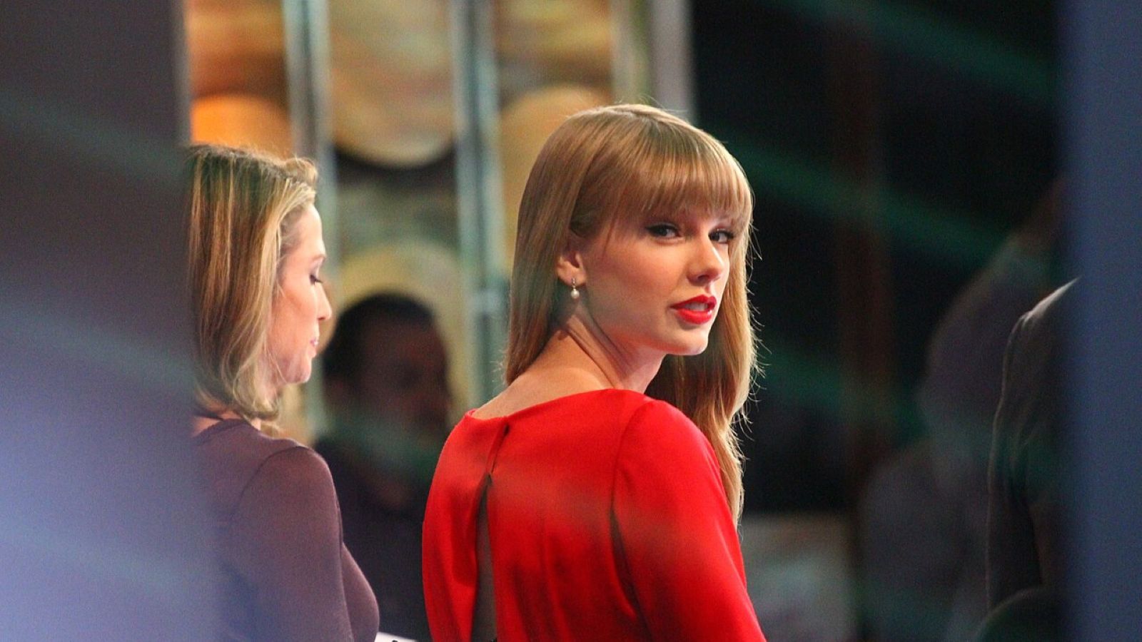 8 Iconic Artists Who Turned Down the Super Bowl Halftime Show