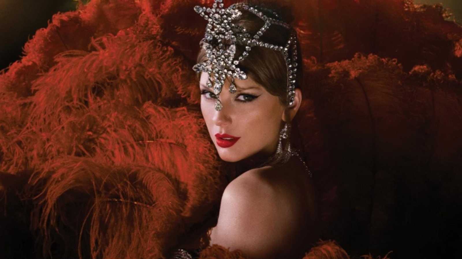 Taylor Swift Surprises Fans With Intro for USA Women’s Figure Skating Trio