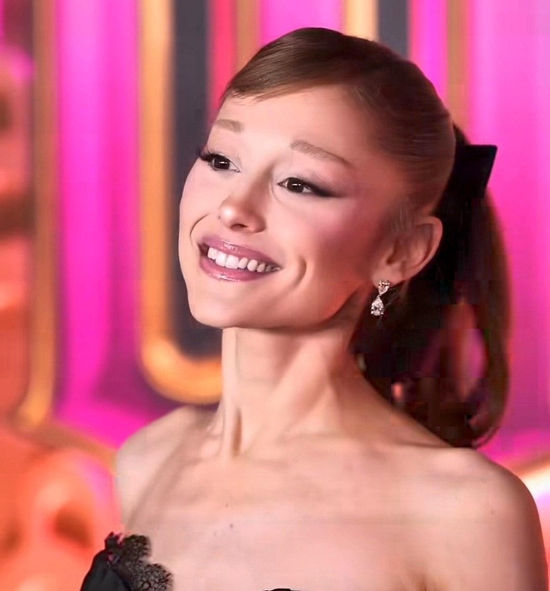 7 Famous Short Women Who Are Dominating Hollywood