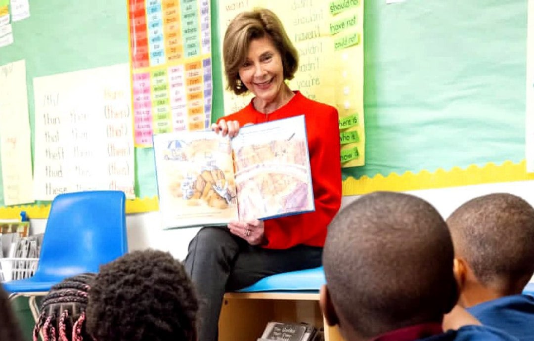 A Look At The Secret Heartbreaks And Childhood Traumas That Defined These 8 Famous Lives Behind The Scenes