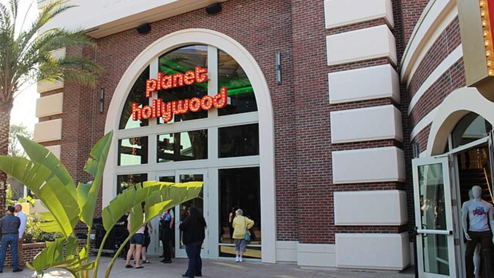 10 Celebrity-Owned Restaurants