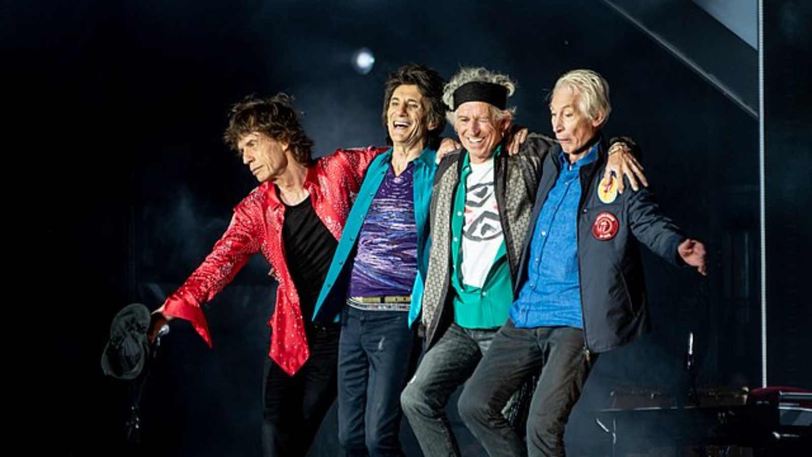 10 Chance Encounters That Gave Birth to Iconic Bands