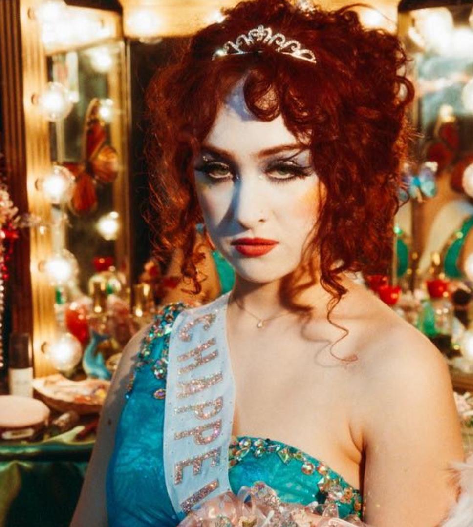 “My Daughter Did Nothing”: Mom Goes Full Mama Bear After Chappell Roan Fan Encounter Allegedly Turns Birthday Trip into Tears