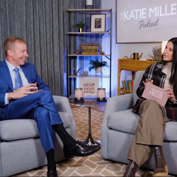 United’s CEO Promised Diverse Hiring in 2021. By 2025, He Told Stephen Miller’s Wife He Hires on Merit — a Viral Post Made Millions Think He Said It Yesterday
