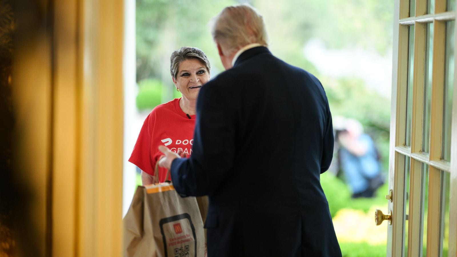 Trump Dismisses His Own Oval Office DoorDash Grandma Stunt as ‘Tacky,’ Then Says Politicians Have to Keep Doing It