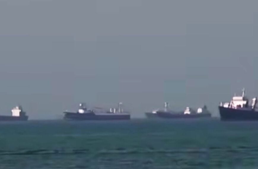 Trump Says the US Will Guide Ships Through the Strait of Hormuz. Iran Says No