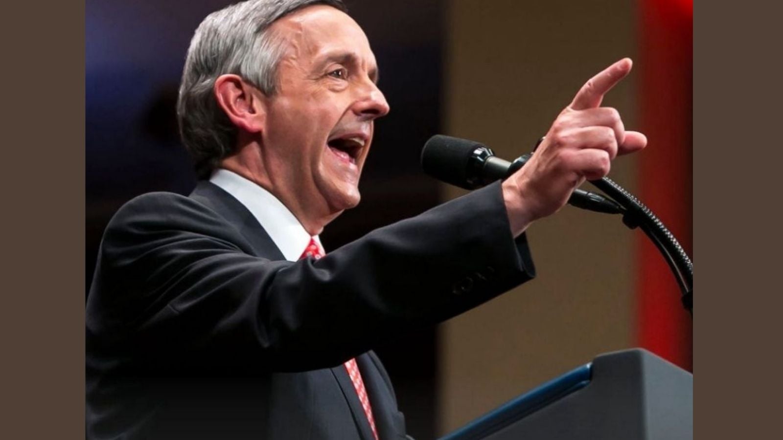 Trump Understands the Bible Better Than the Pope”? A Dallas Pastor Said It Out Loud, Then Trump Reposted It