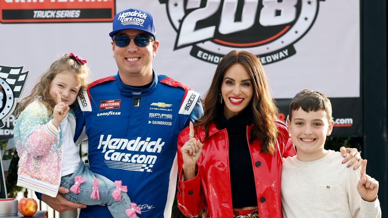Kyle Busch with his family