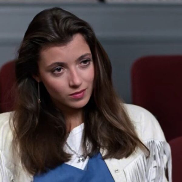 Mia Sara
