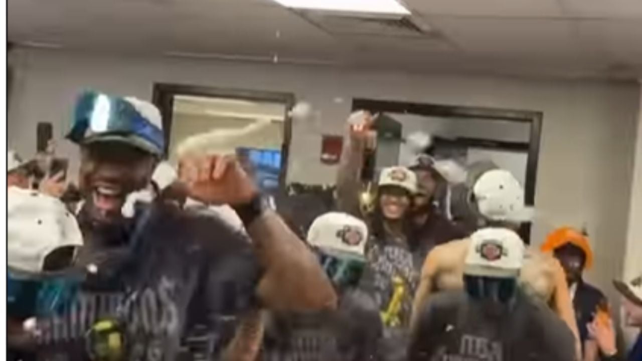 NBA CHAMPIONS CELEBRATING