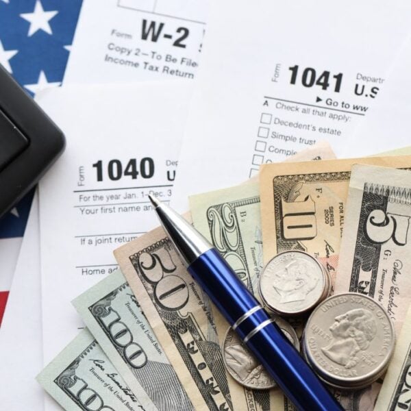 Arizona Woman Pleads Guilty In $7.7 Million Fake Pandemic Tax Credit Scheme