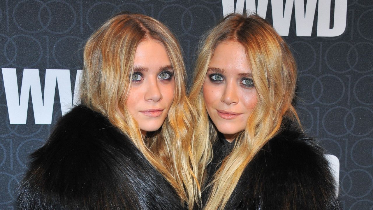 Mary Kate Olsen, Ashley Olsen