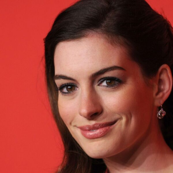 Anne Hathaway