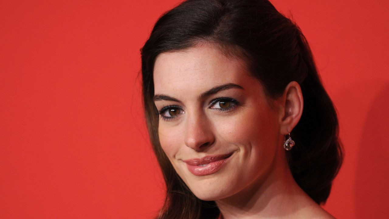 Anne Hathaway