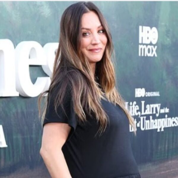 Kaley Cuoco Said Yes to Larry David’s New HBO Show Before She Knew the Plot