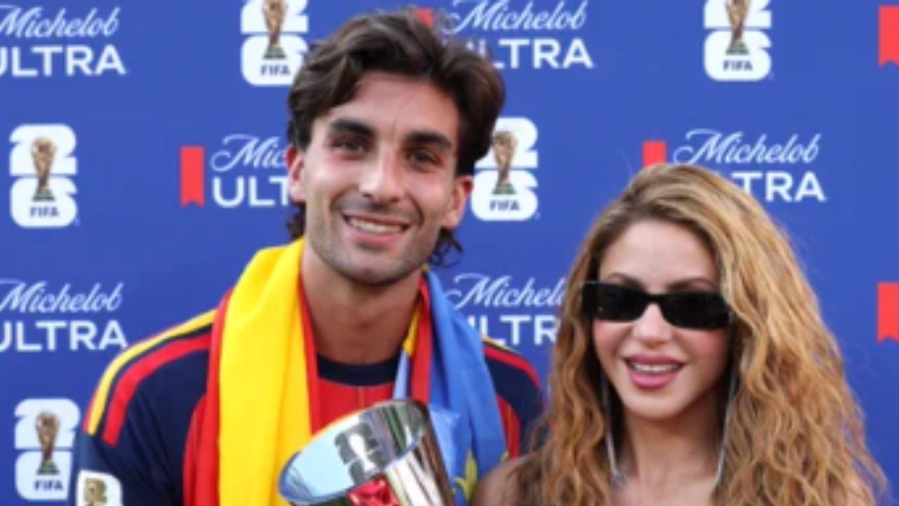 Shakira and Ferran Torres