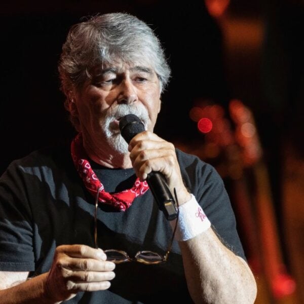 She Thought Randy Owen Loved Her, But The Impostor Took $39,000