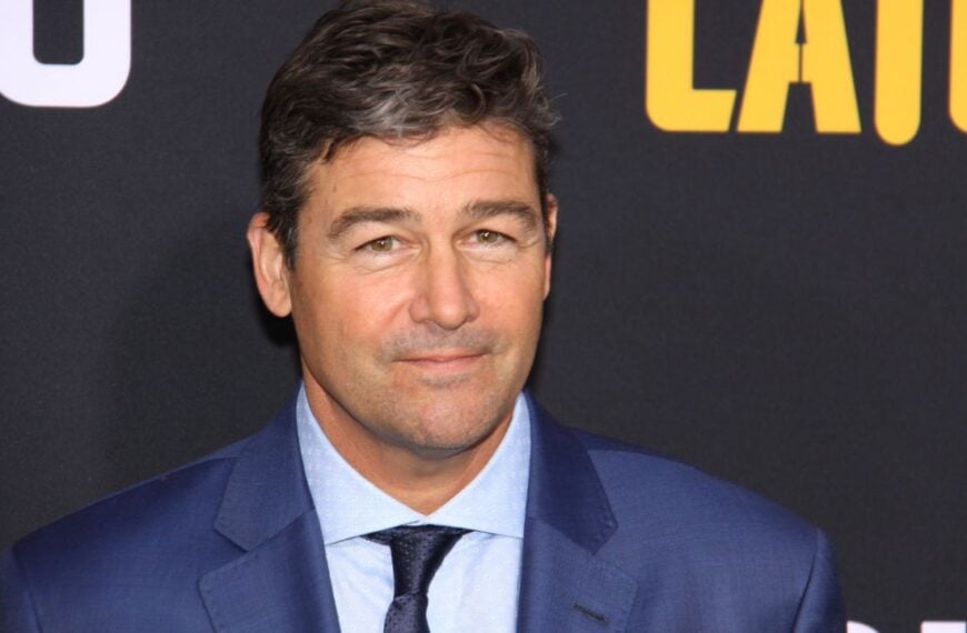 Kyle Chandler