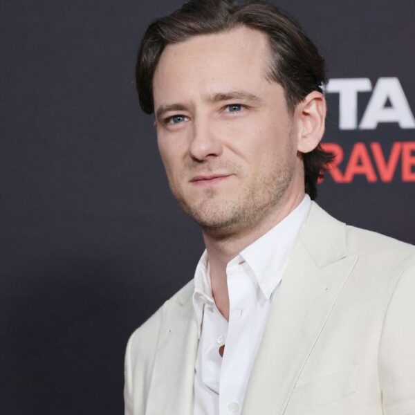 Lewis Pullman