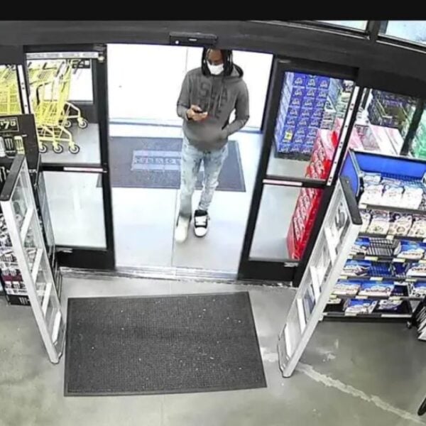 Suspect in stolen bank card case