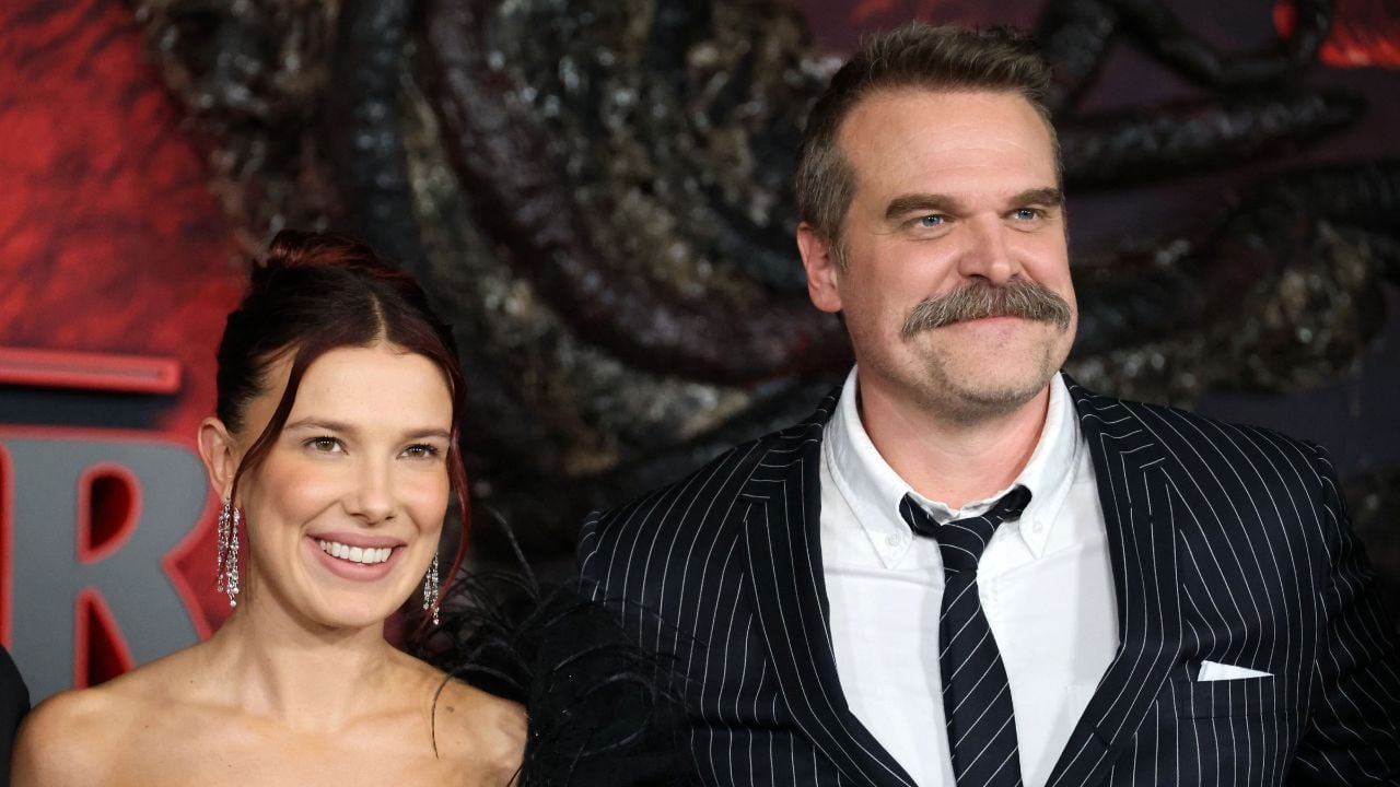 Millie Bobby Brown, David Harbour