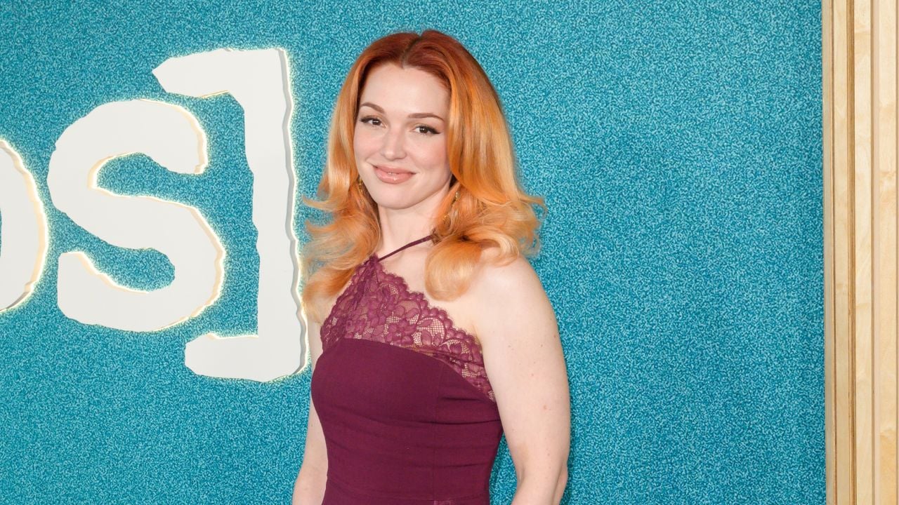 Jennifer Stone