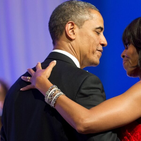President Barack H. Obama and first lady Michelle dance during a performance by Jennifer Hudson at the Commander in Chief's Ball at the Washington Convention Center. Washington, D.C. - Jan. 21, 2013.