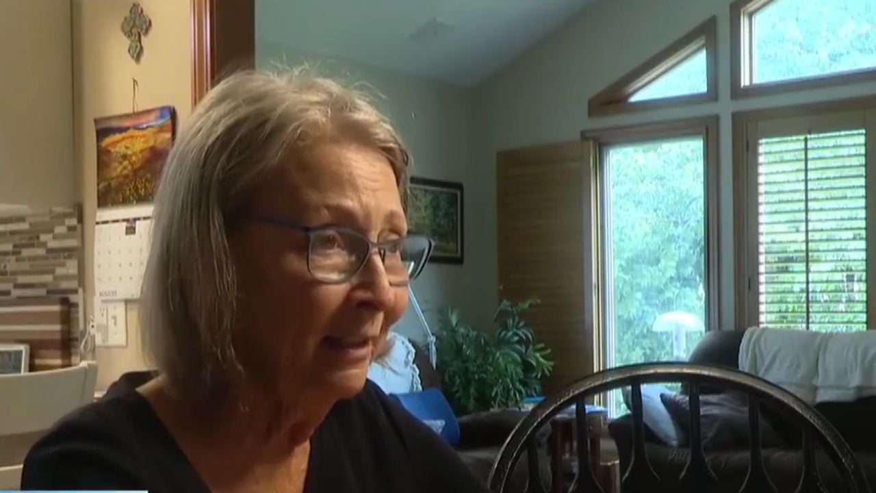 passport renewal scam victim