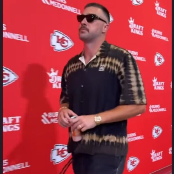 Travis Kelce Brings a Different Kind of Ring to Arrowhead One Month After Taylor Swift Wedding
