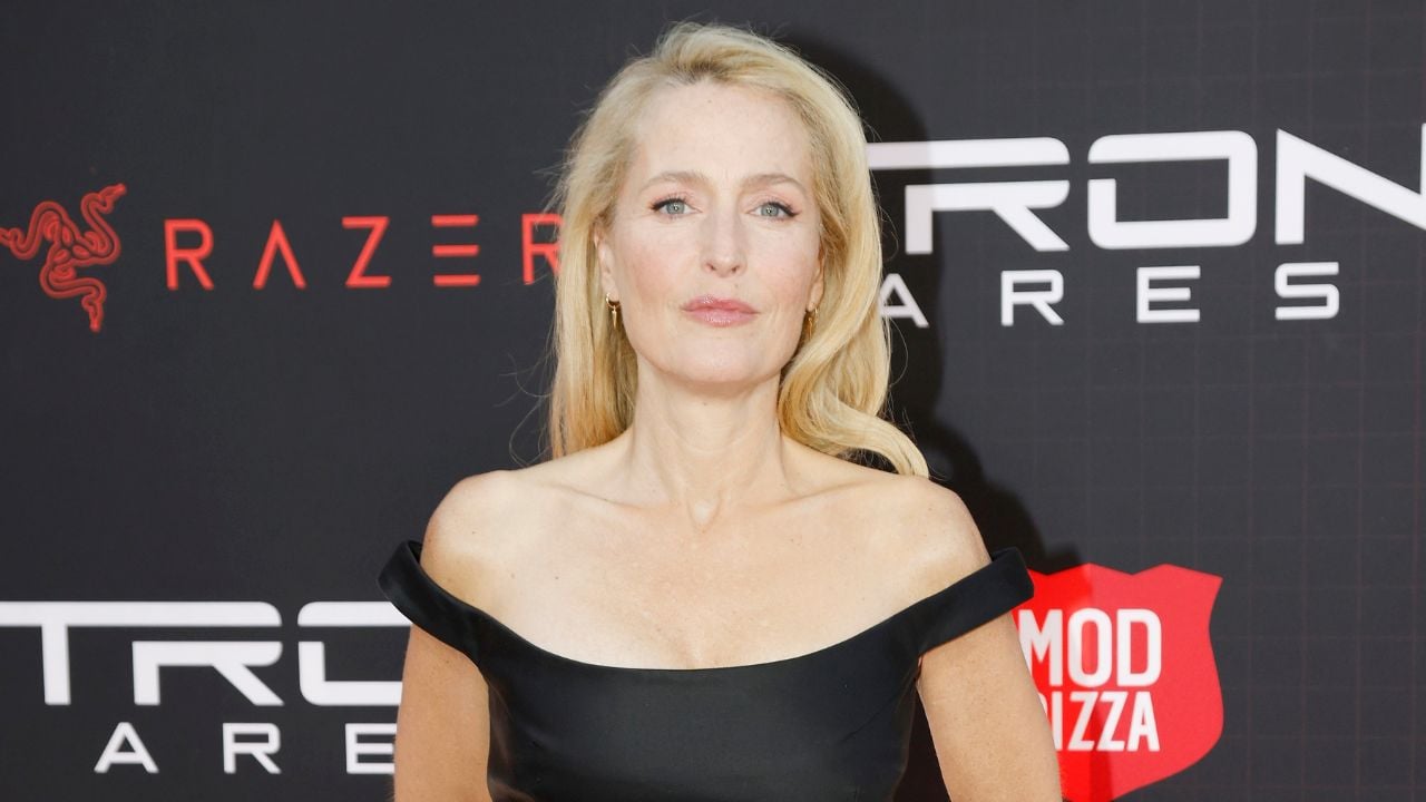 Gillian Anderson