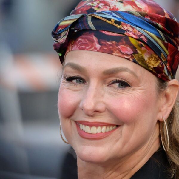 LOS ANGELES, USA. October 26, 2025: Melora Hardin at the AFI FEST premiere for "Song Sung Blue" at the TCL Chinese Theatre.