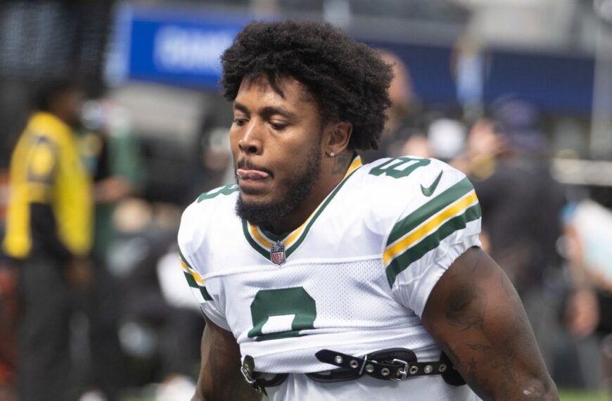 Green Bay Packers running back Josh Jacobs #8 warms up prior to an NFL football game against the Los Angeles Rams at SoFi Stadium, Sunday, Oct. 6, 2024, in Inglewood, Calif.