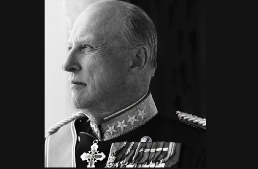 King Harald V