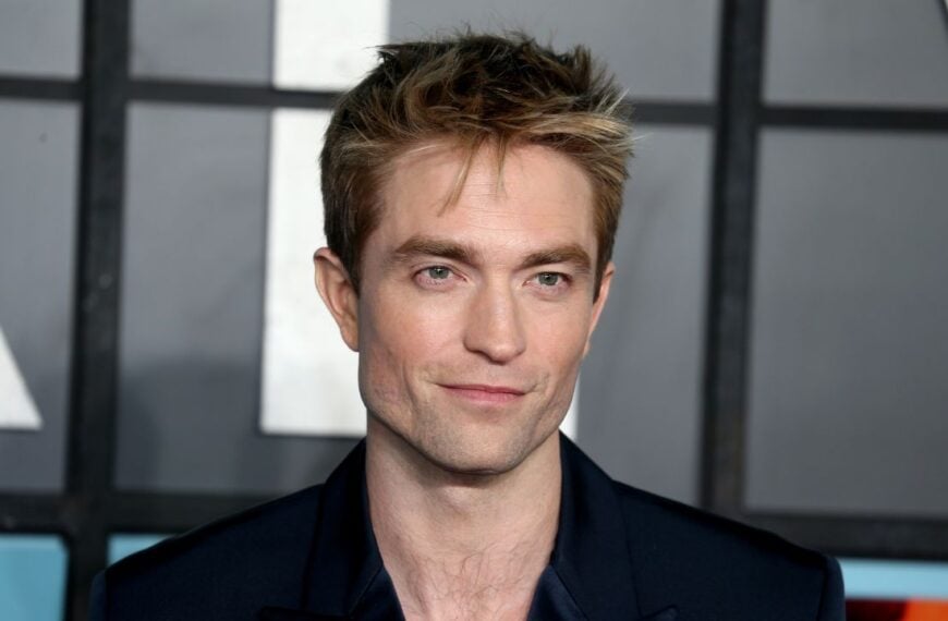 Robert Pattinson