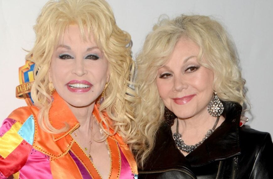 Dolly Parton, Stella Parton