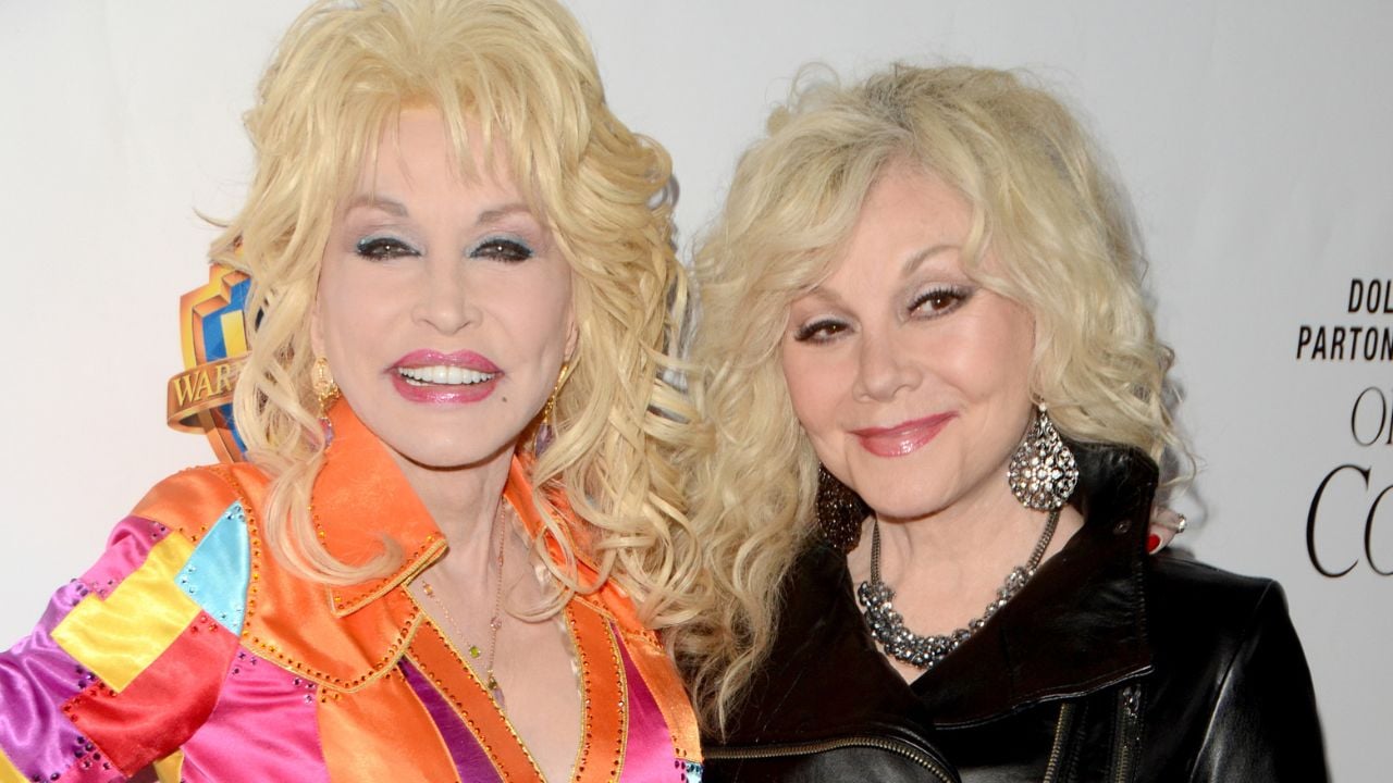 Dolly Parton, Stella Parton