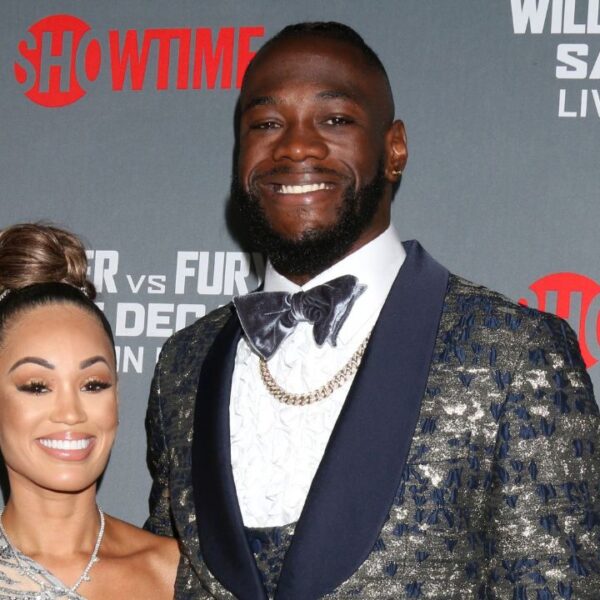 LOS ANGELES - DEC 1: Telli Swift, Deontay Wilder at the Heavyweight Championship Of The World "Wilder vs. Fury" - Arrivals at the Staples Center on December 1, 2018 in Los Angeles, CA