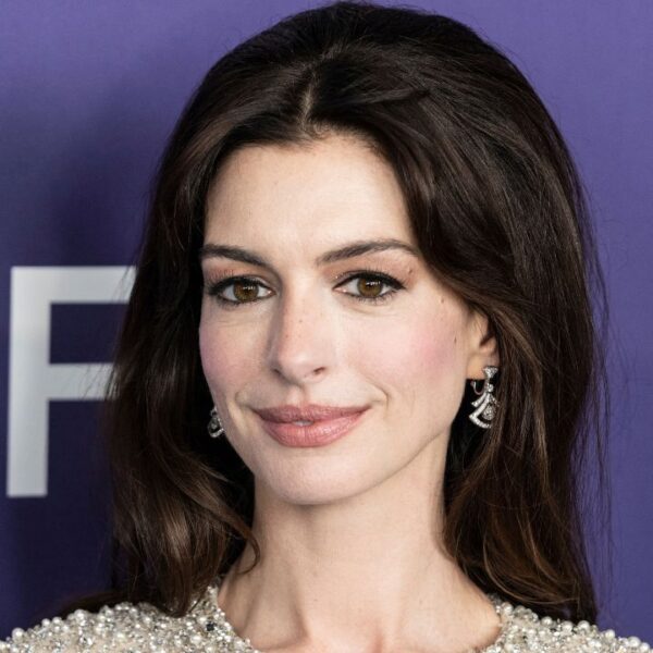 Anne Hathaway
